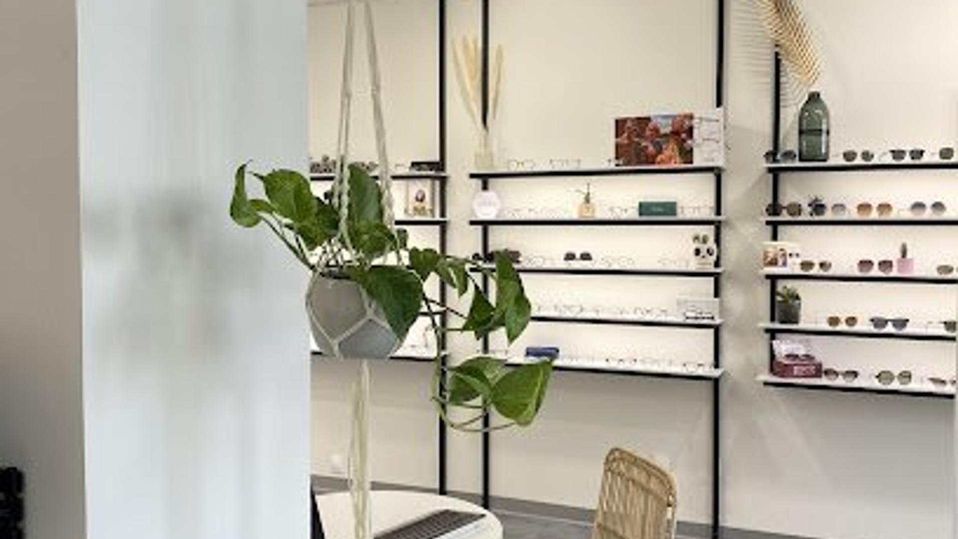 Façade de la boutique La Lunetterie Beaux-Arts, opticien indépendant à Montpellier