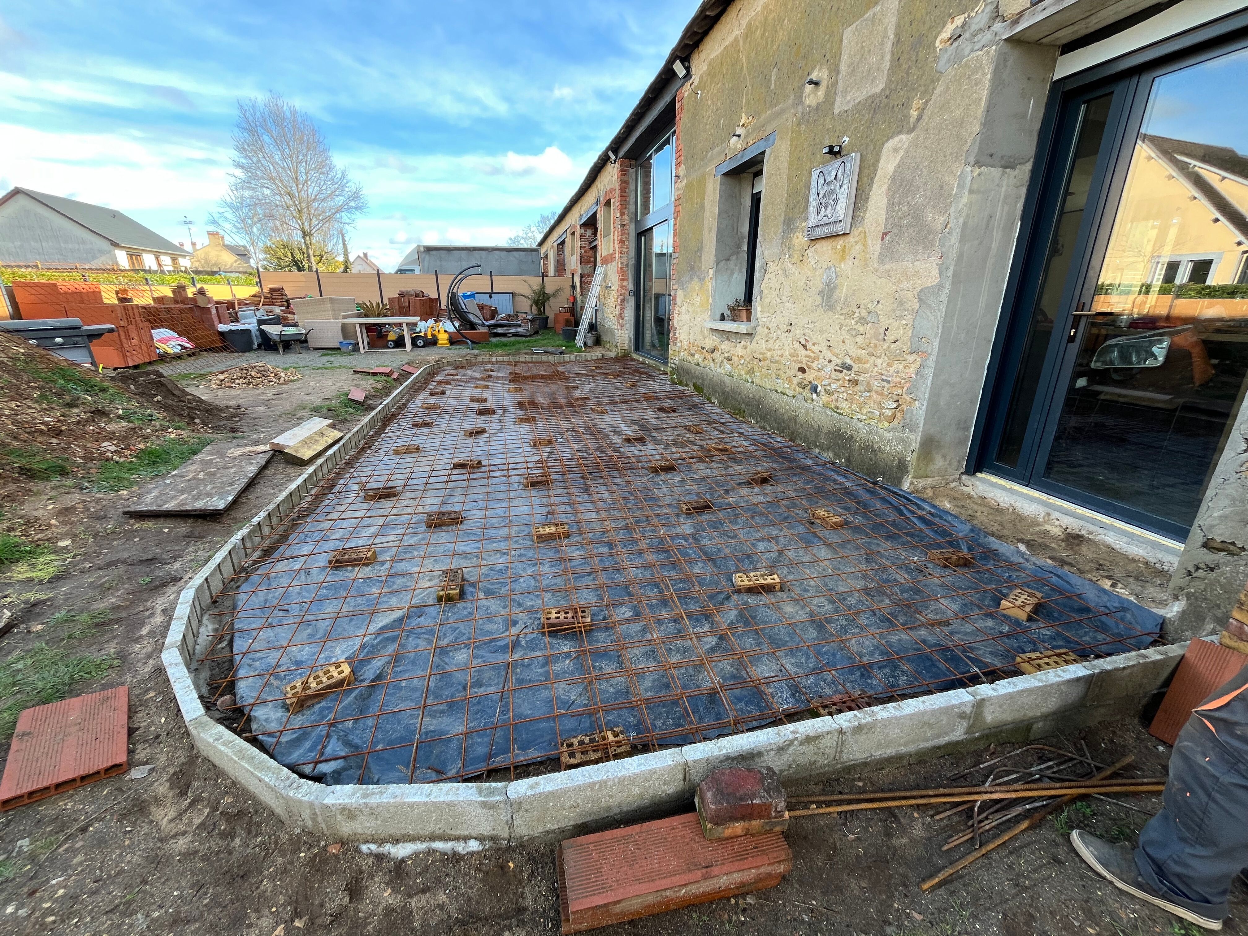 Préparation de dalle pour terrasse à La Suze-sur-Sarthe - 1 sur 1