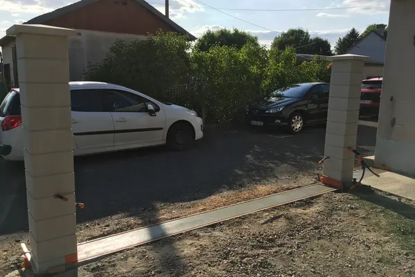 Habillage d'un escalier en grès cérame effet bois à Mayet Habillage d'un escalier en grès cérame effet bois à Mayet - 9 sur 13