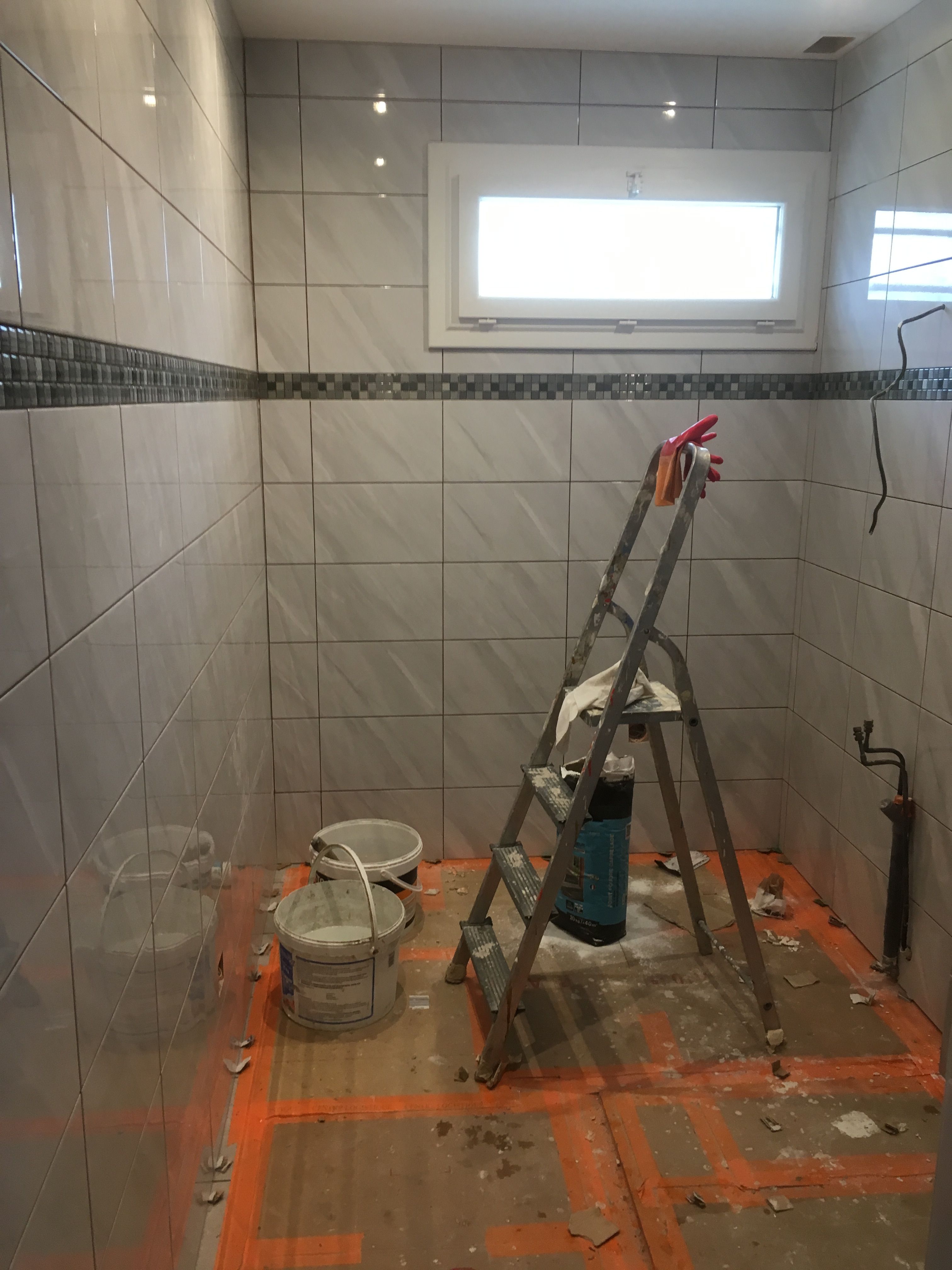 Préparation des murs pour une salle de bain à La Suze-sur-Sarthe - 5 sur 11