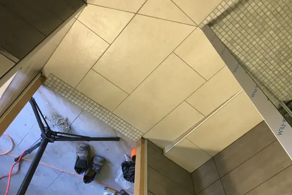 Pose de carrelage pour une douche italienne a La Suze-sur-Sarthe Pose de carrelage pour une douche italienne a La Suze-sur-Sarthe - 9 sur 20