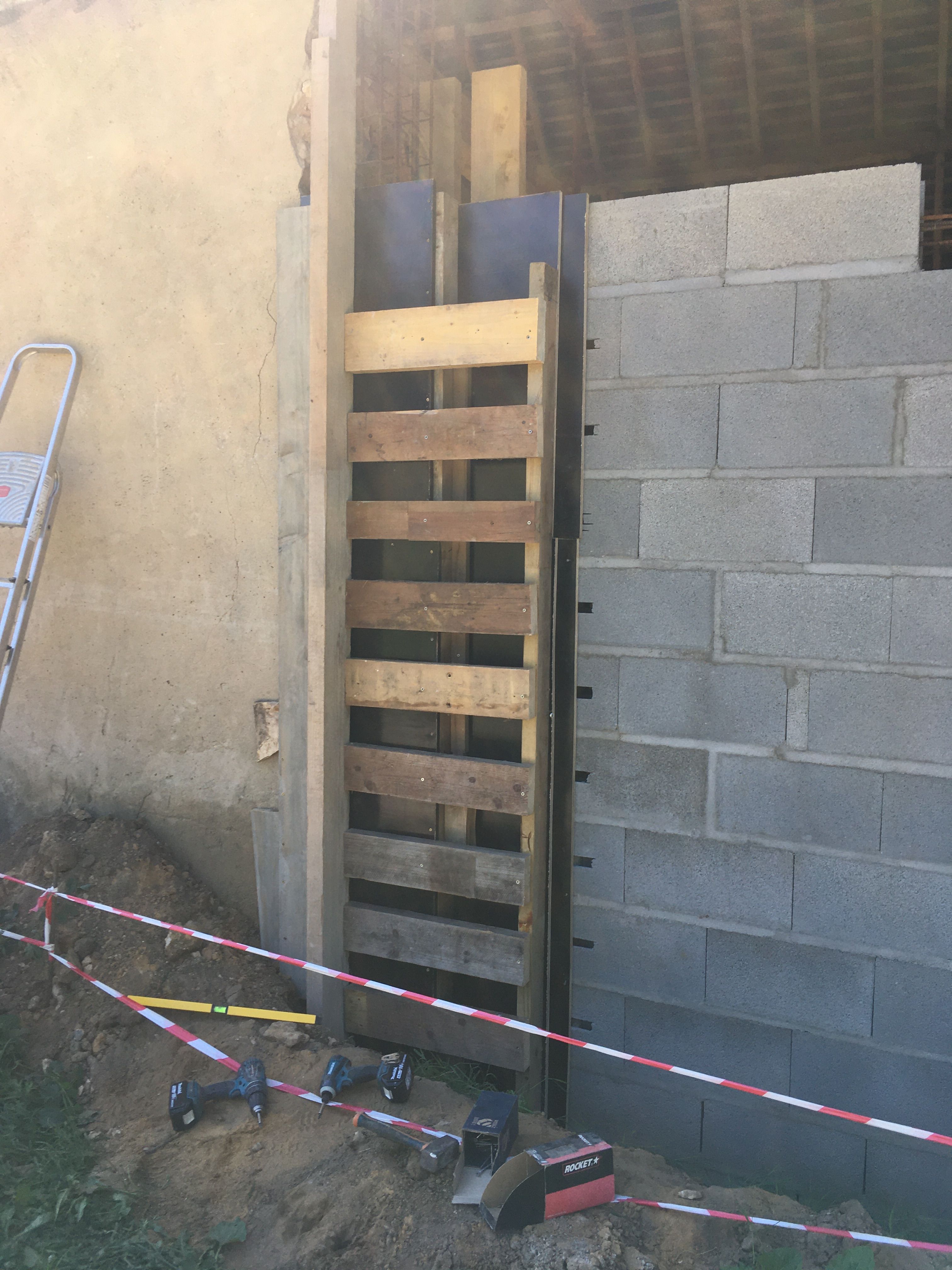 Préparation de mur en parpaings pour extension à Lavernat - 4 sur 20