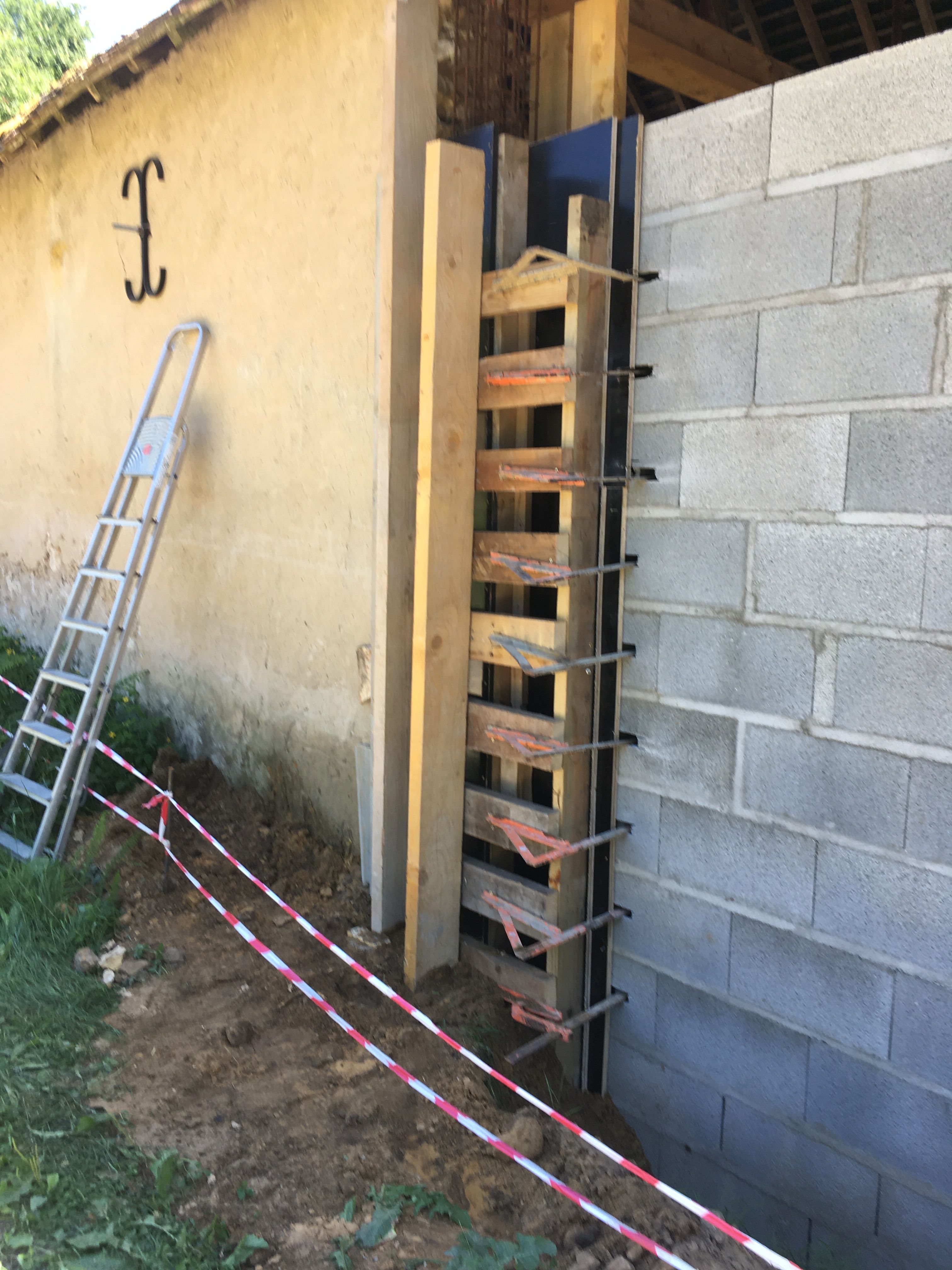 Préparation de mur en parpaings pour extension à Lavernat - 6 sur 20