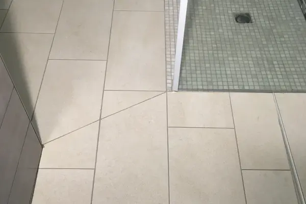 Pose de carrelage pour une douche italienne a La Suze-sur-Sarthe Pose de carrelage pour une douche italienne a La Suze-sur-Sarthe - 10 sur 20