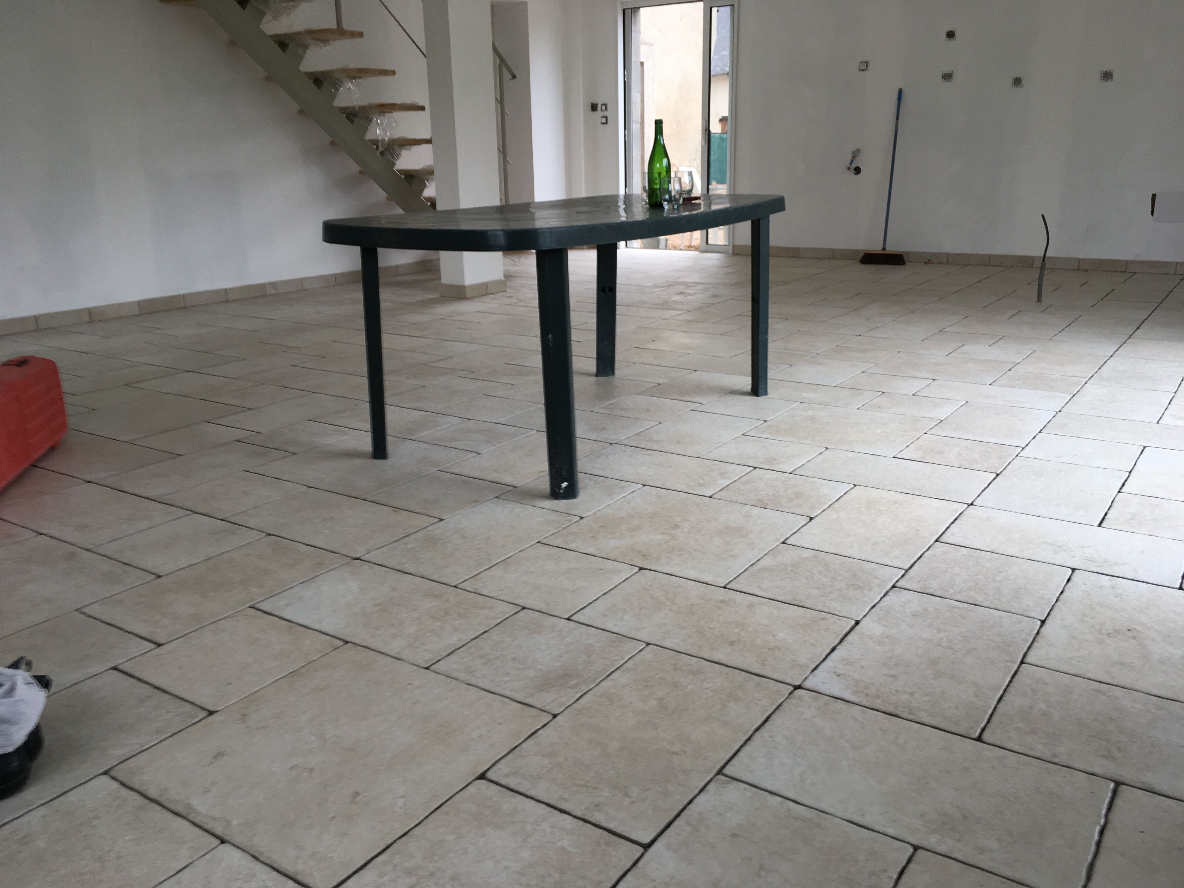 Pose de carrelage dans une salle de bains à Vaas - 4 sur 6