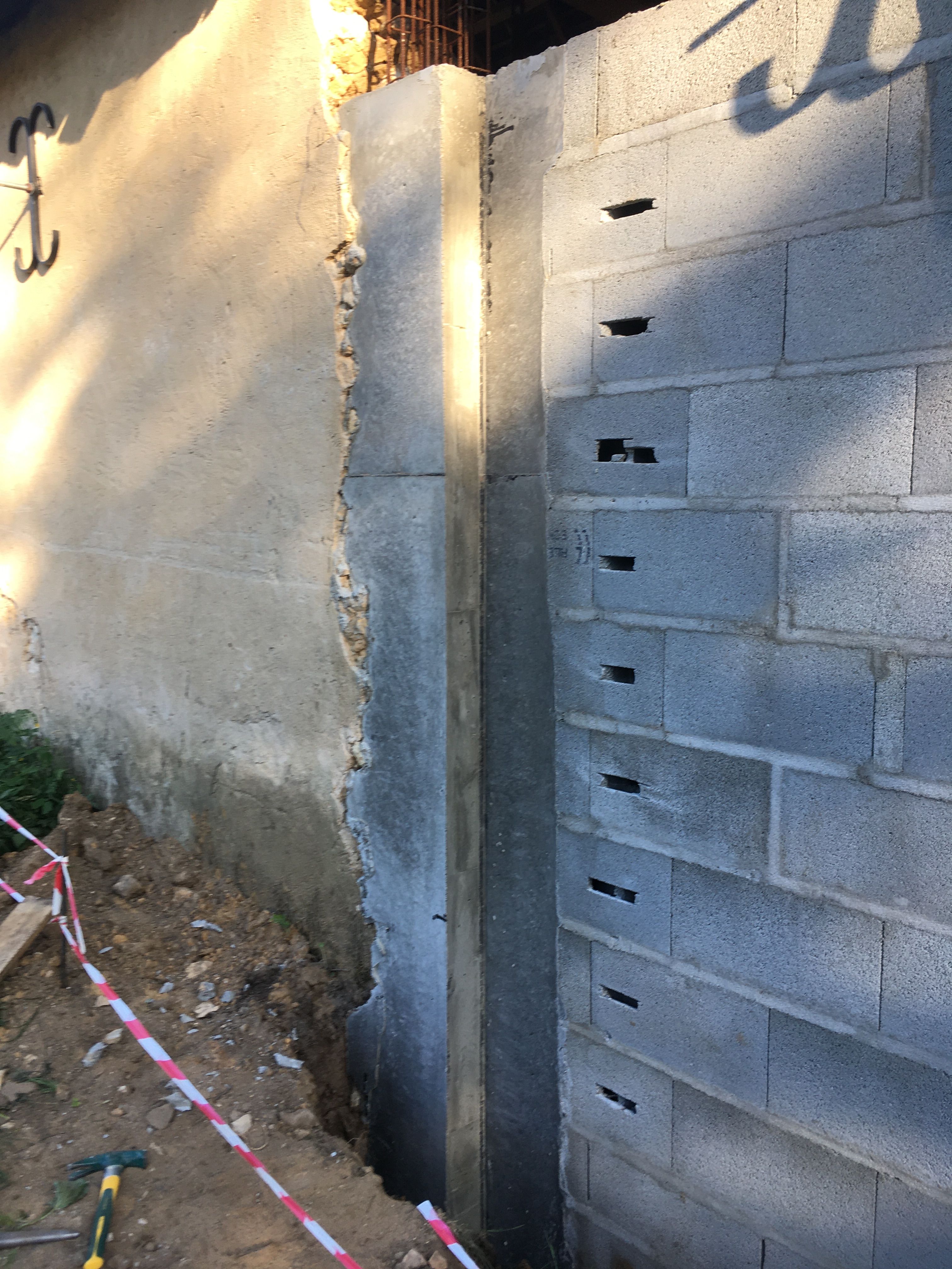 Préparation de mur en parpaings pour extension à Lavernat - 13 sur 20
