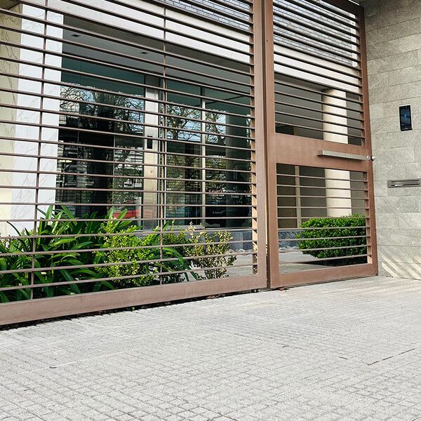 64 Panes Gris Capital en uso