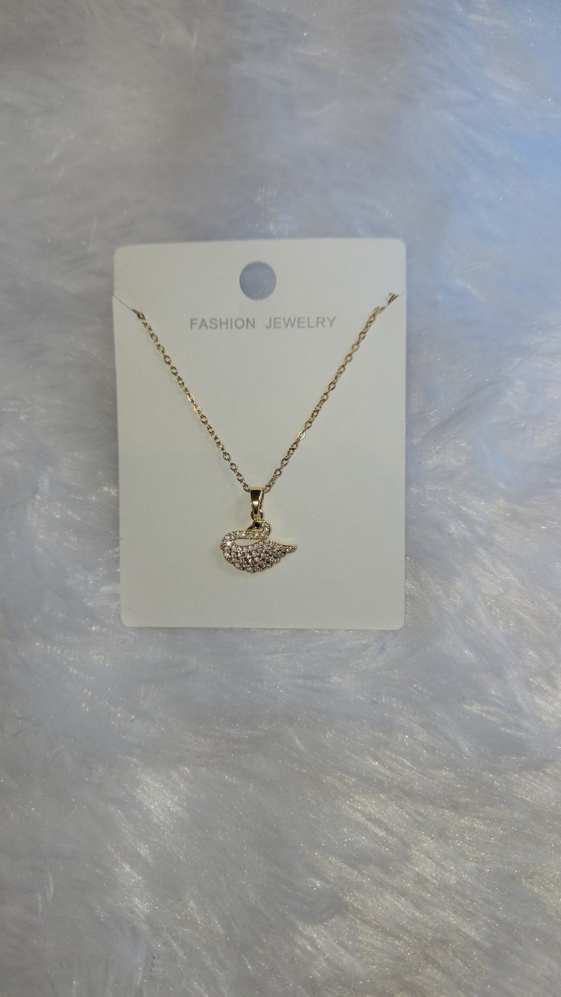 Gold leaf stone pendant chain *