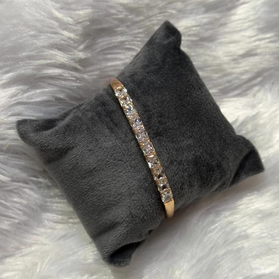 Slim stone line bracelet