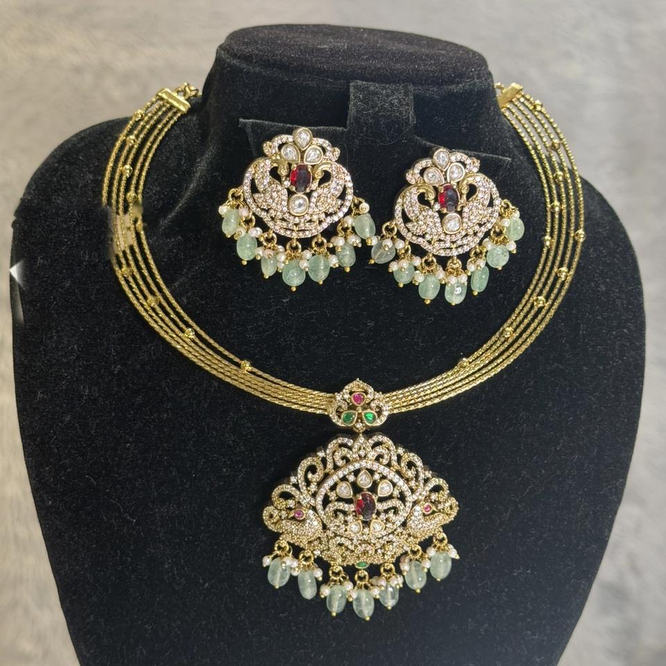 Gold multi-strand necklace set