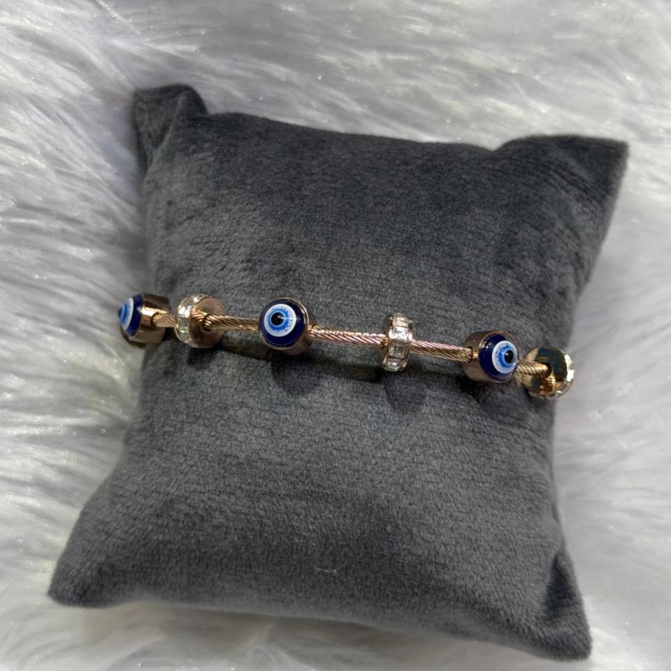 Evil eye bead bracelet, rose gold
