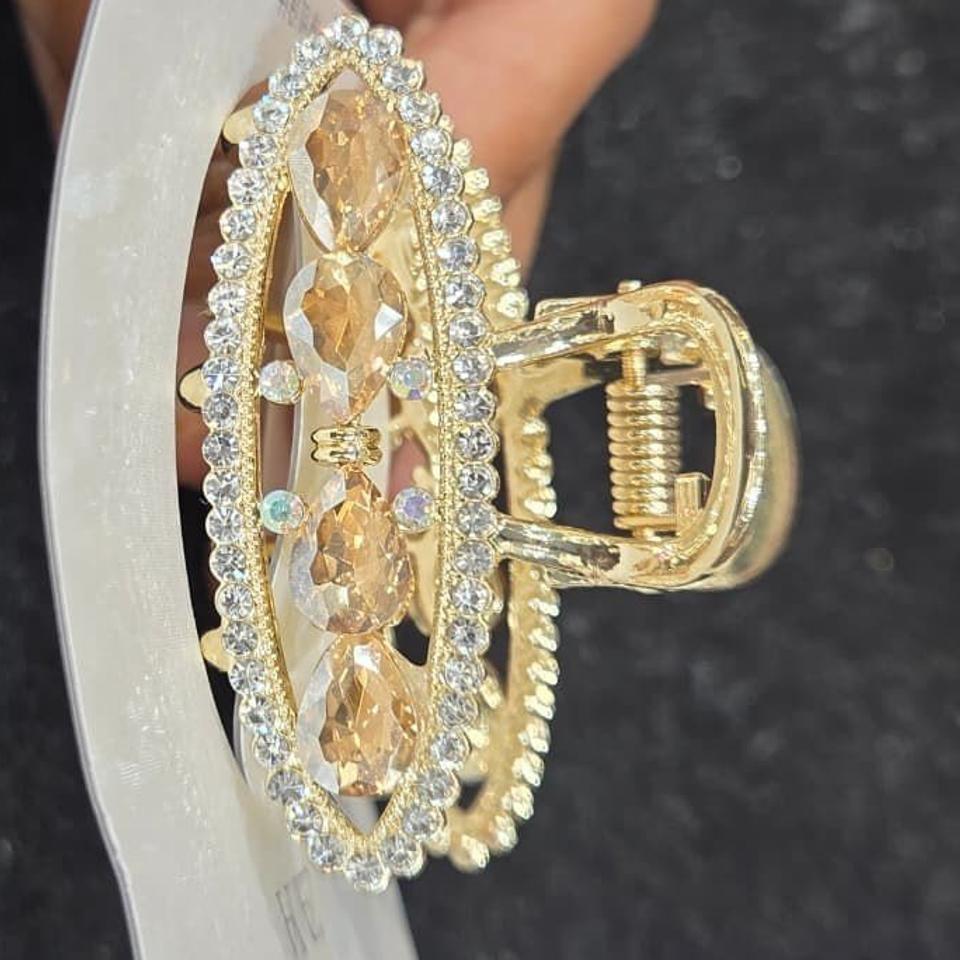 Oval crystal frame claw clip *