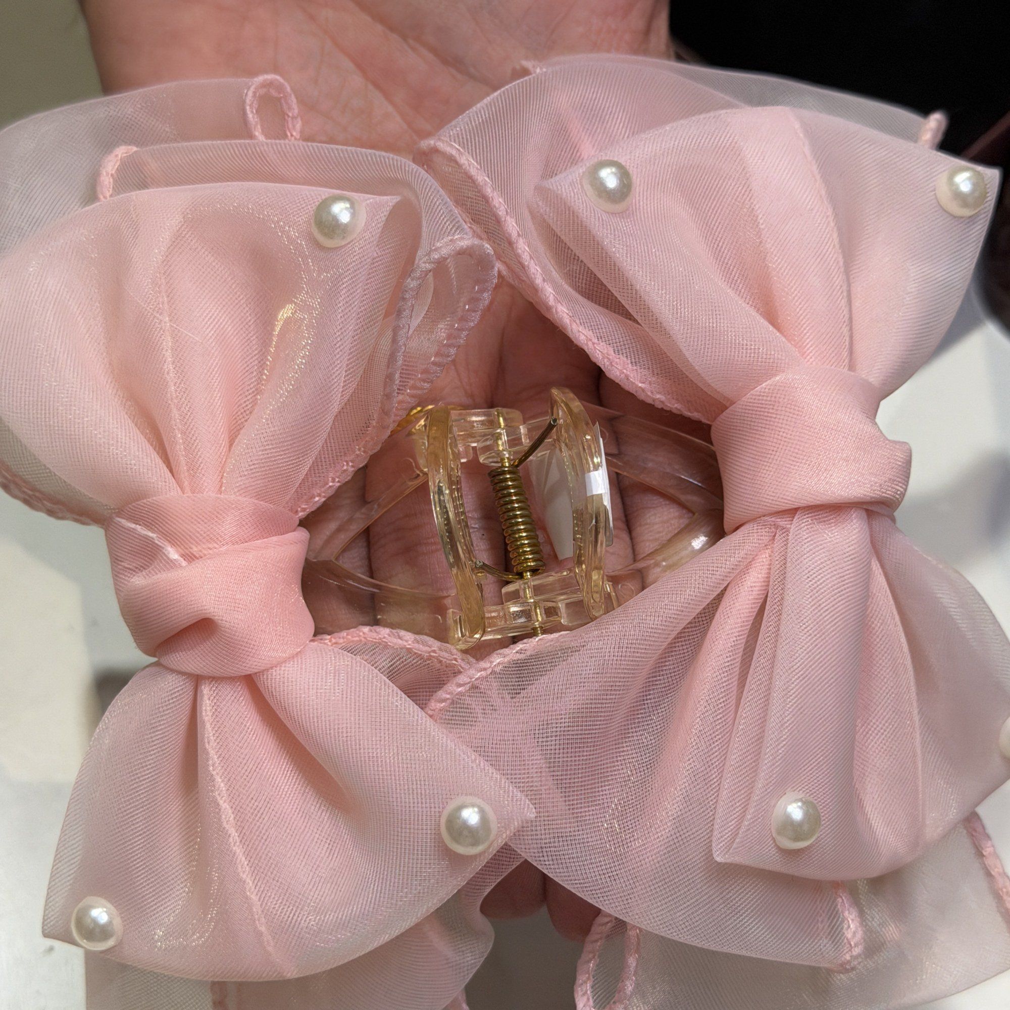 Pearl tulle bow hair clutcher, pink