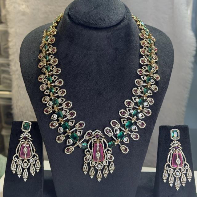 Emerald and ruby stone necklace set