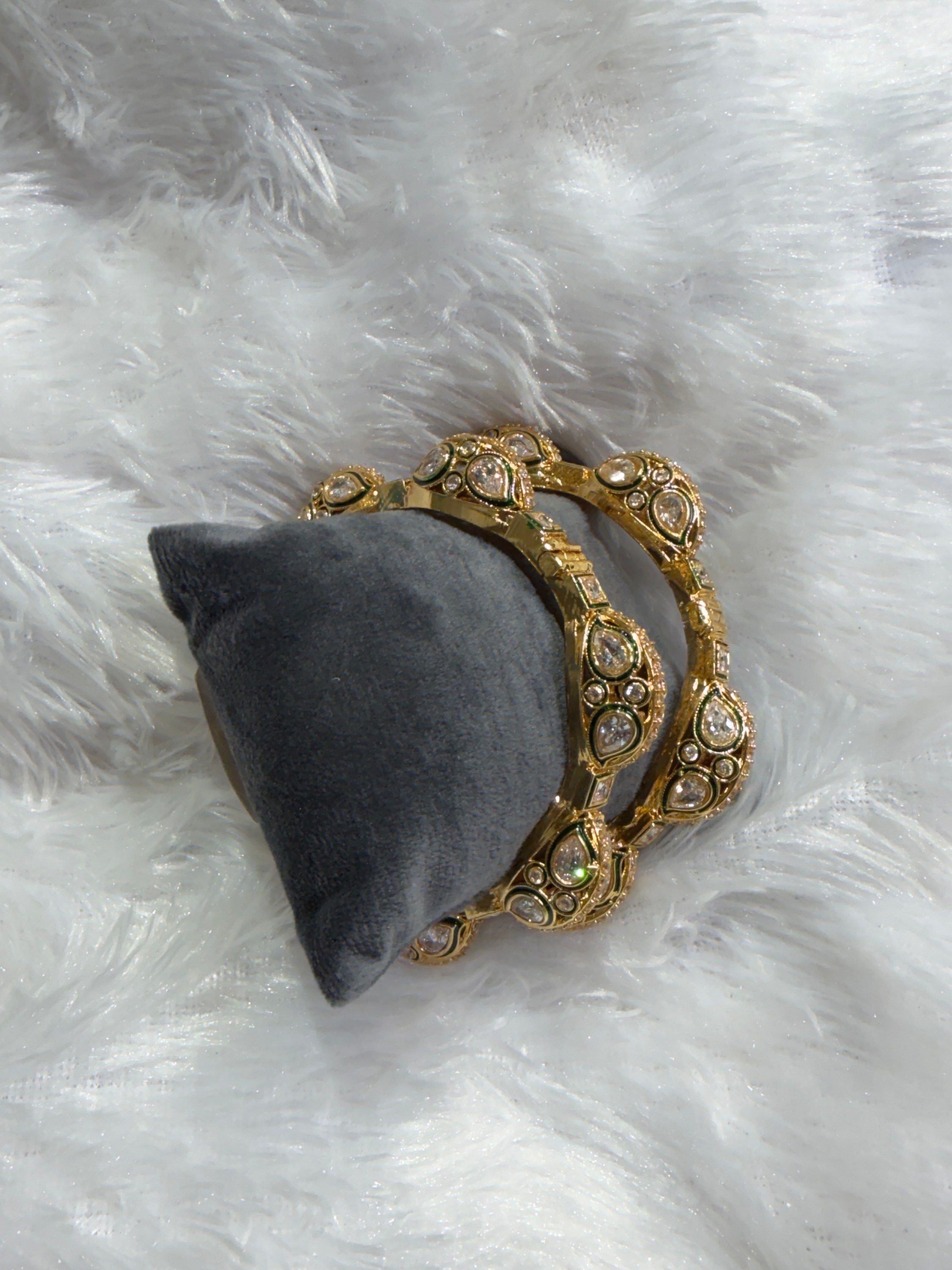 Antique kundan bangle pair