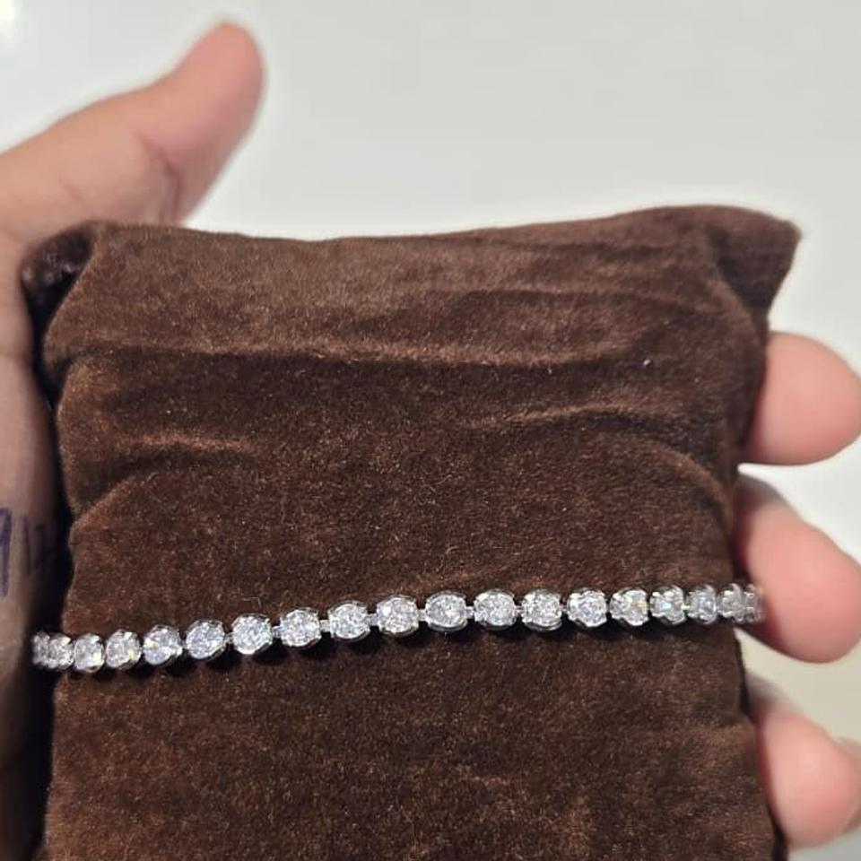 Silver tennis bracelet *