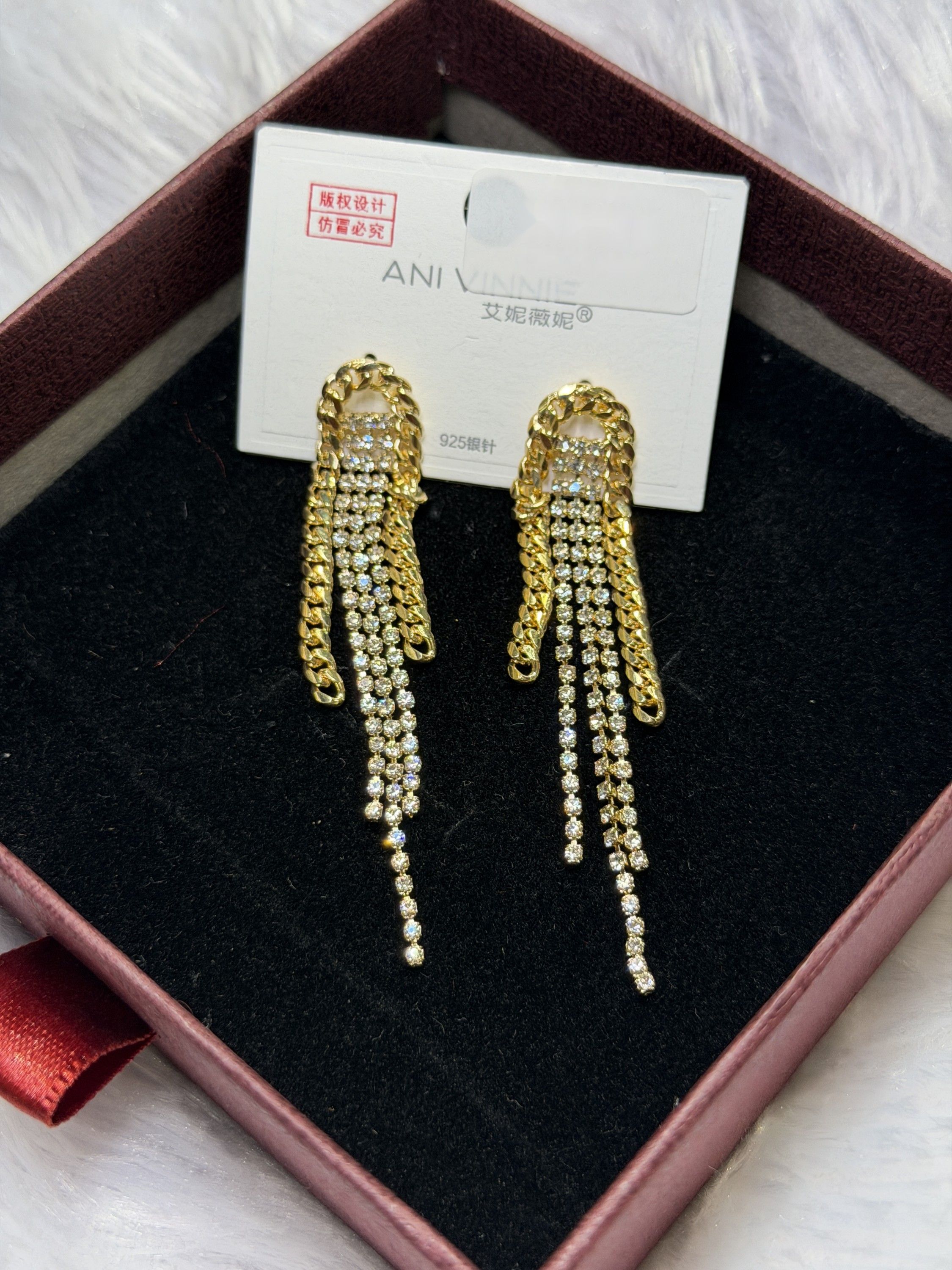 Chain tassel earrings