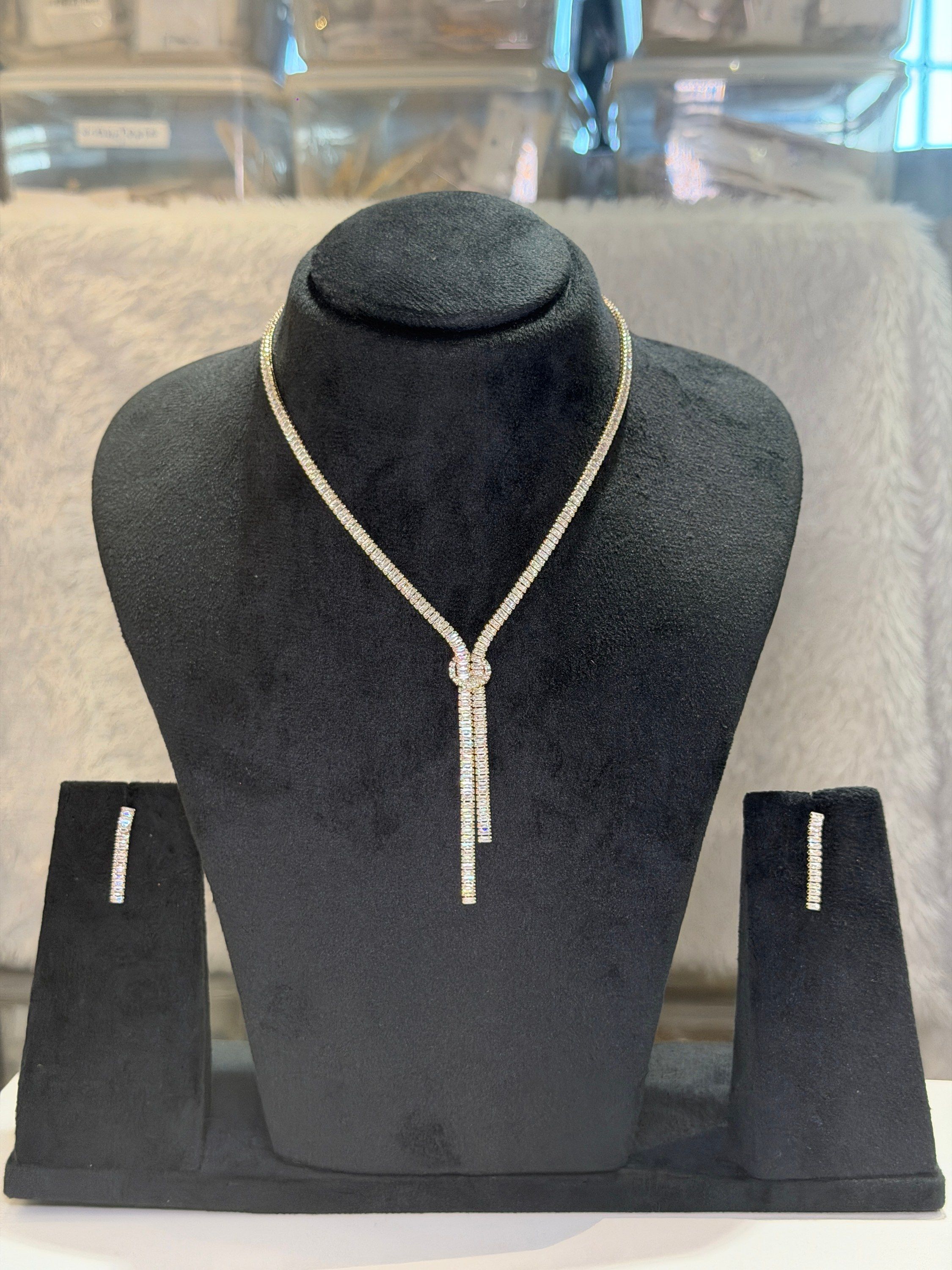 Long lariat stone chain set
