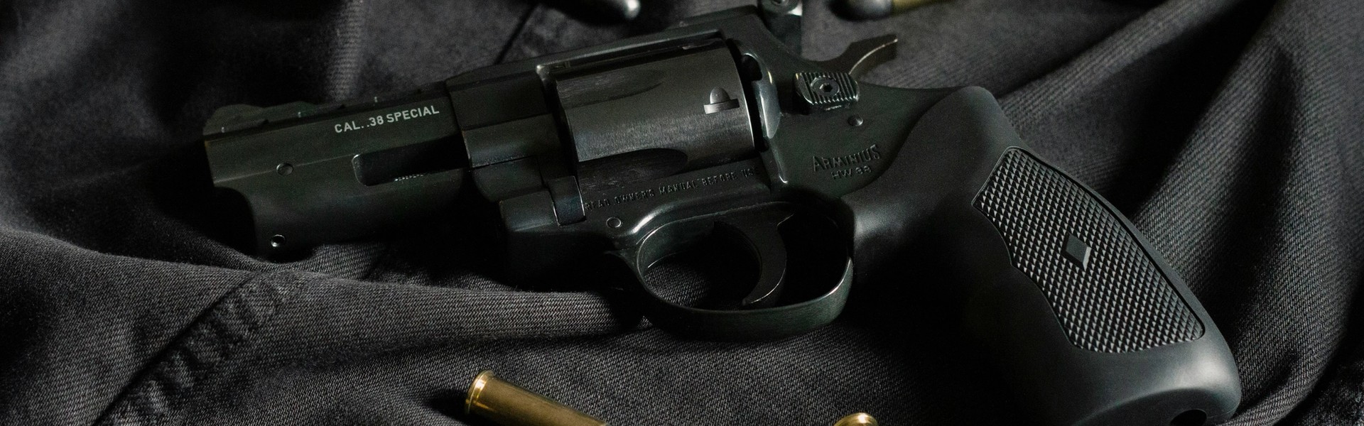 Cover Image for Oklahoma Gun Laws: Buying, Transporting, and More