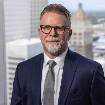Attorney Rob Henson