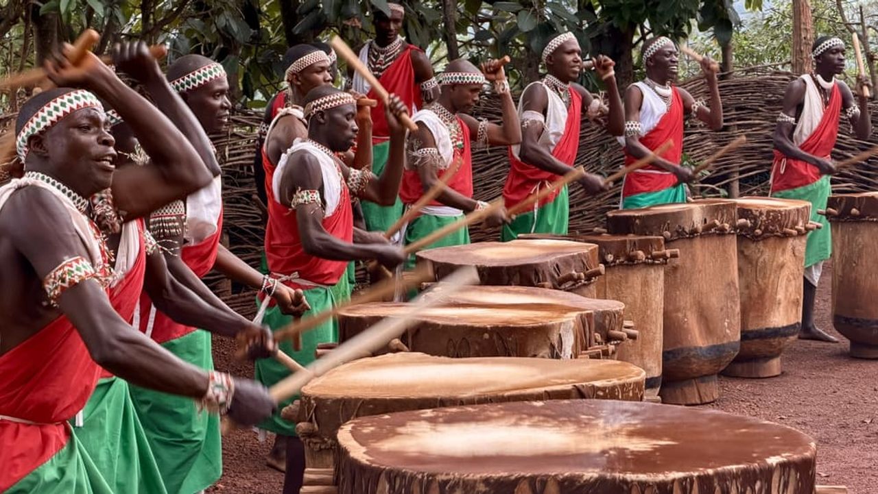 Scenic Lake Tanganyika shoreline tour