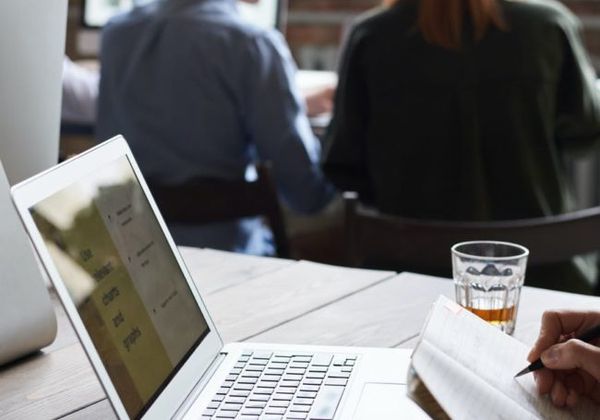 Trasforma i dati in decisioni strategiche