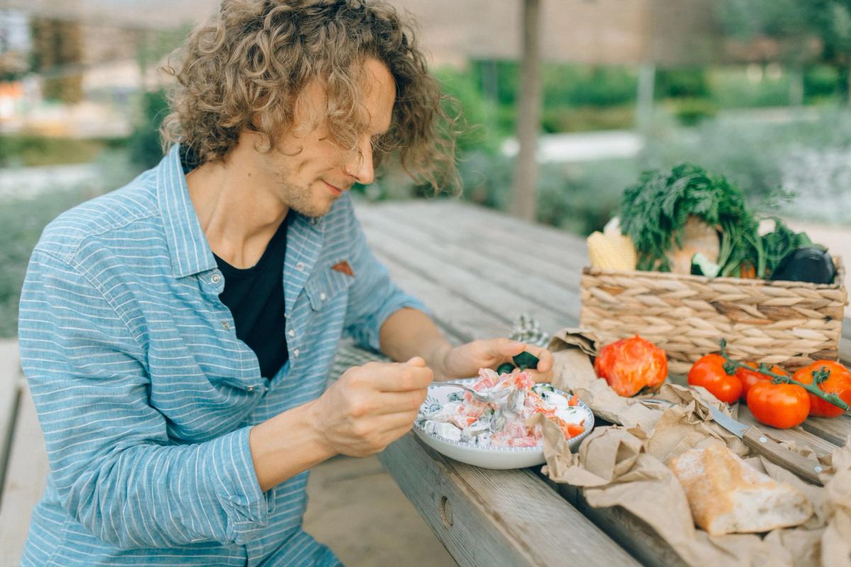 Manger, comprendre, prévenir : quand l’alimentation devient science.