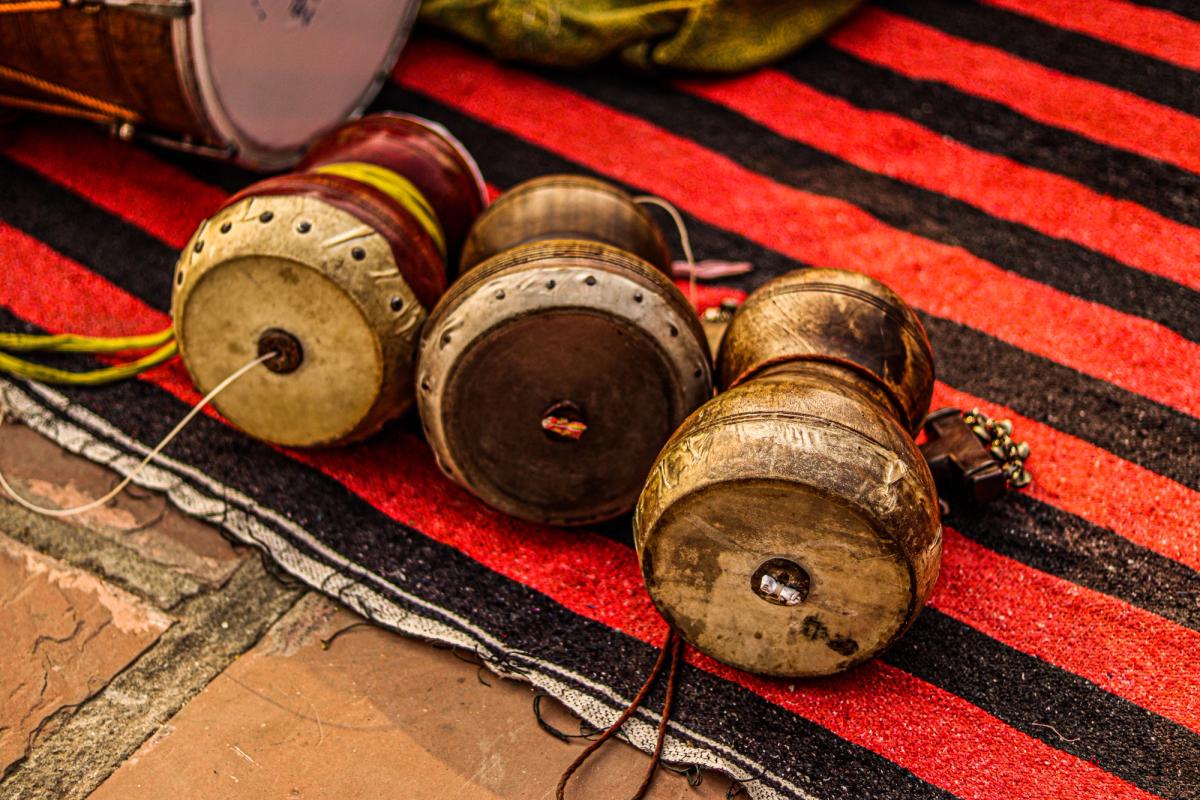 Découverte des instruments de musique dans le monde : Mythes et légendes
