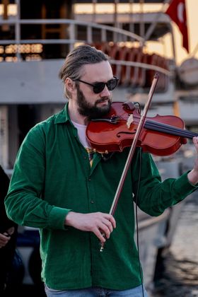 Prie Karloniškės ežero nuskambėjo aštuoni nemokami „Water Music“ koncertai