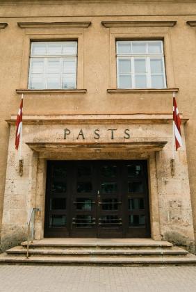 Ketveri metai, suklastoti čekiai ir Švenčionių teismas: Deveikienės byla — jau rankose