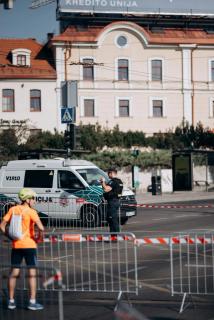 „Kažkas buvo negerai mūsų prevencijos priemonėse" — ministras po to, kai surakino 13 jo paties pareigūnų