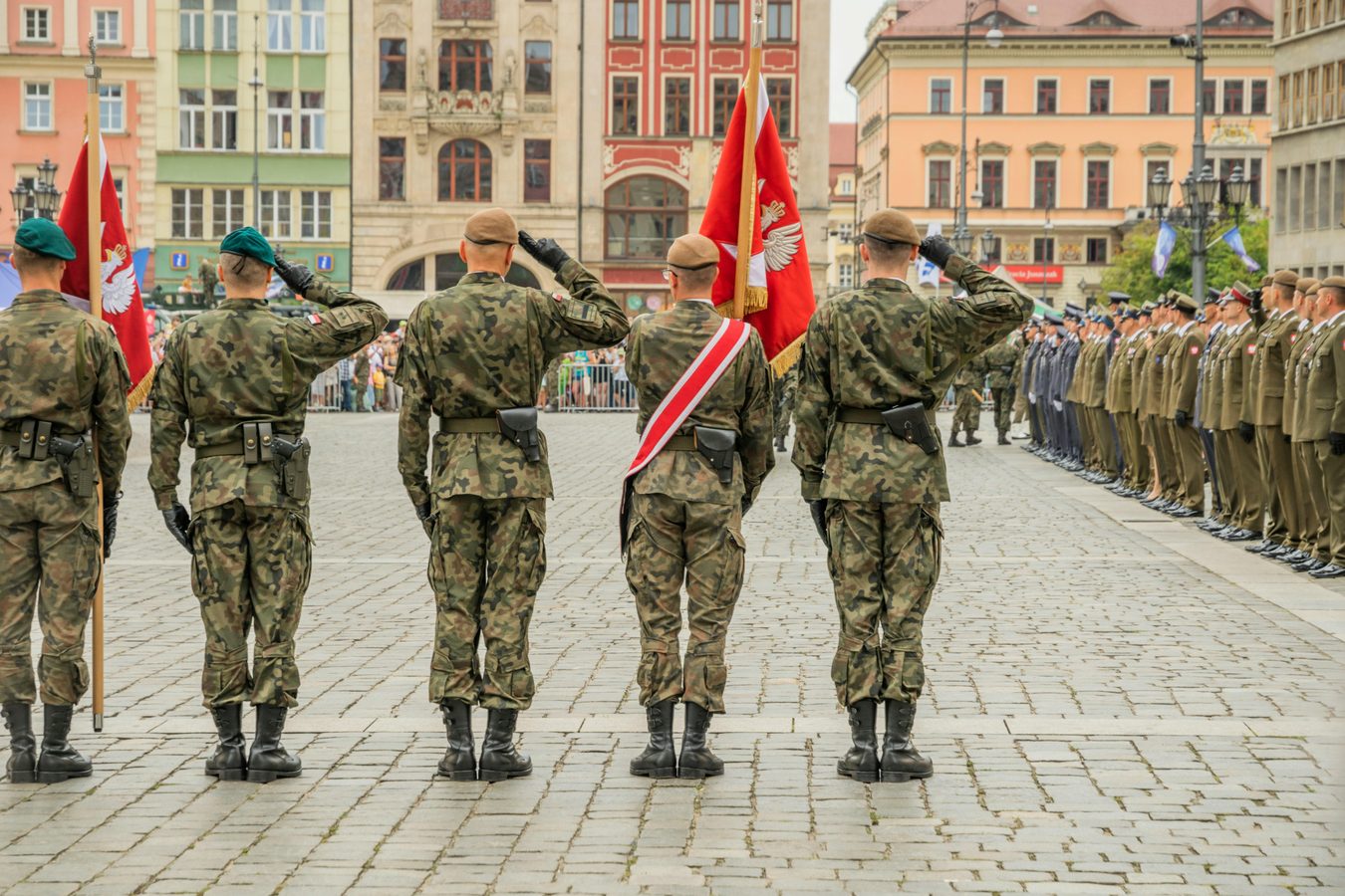 JAV perpus mažina pajėgas Europai: ekspertai įspėja apie kvietimą Rusijai pulti