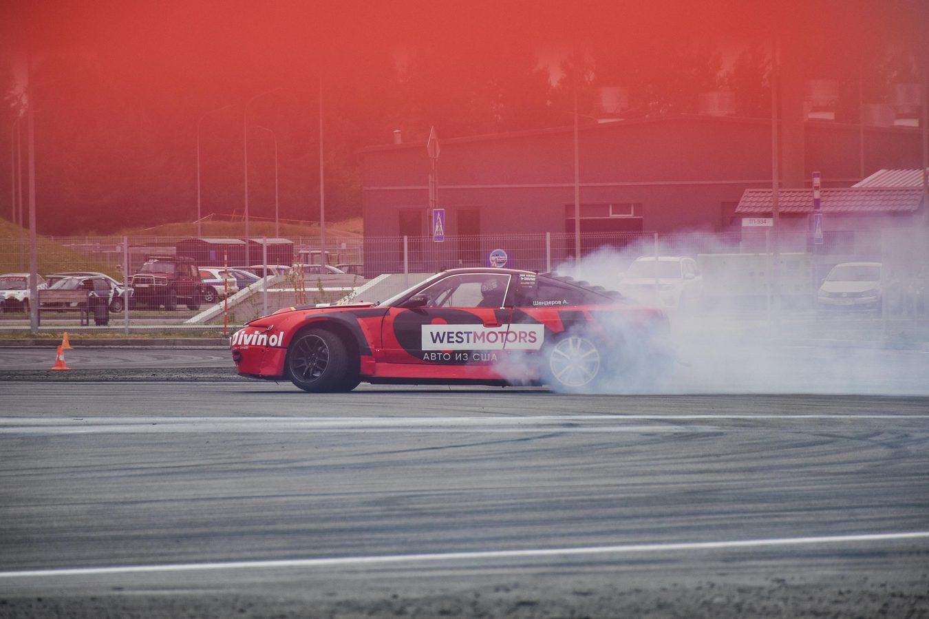 3000 žiūrovų ir ovacijos po kiekvieno važiavimo: Alytaus Drift Fest peržengė savo ribas