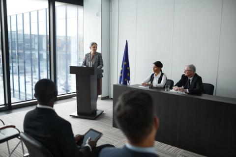 Prienuose Edvinas Grikšas pristato planą 30 proc. investicijų regionams