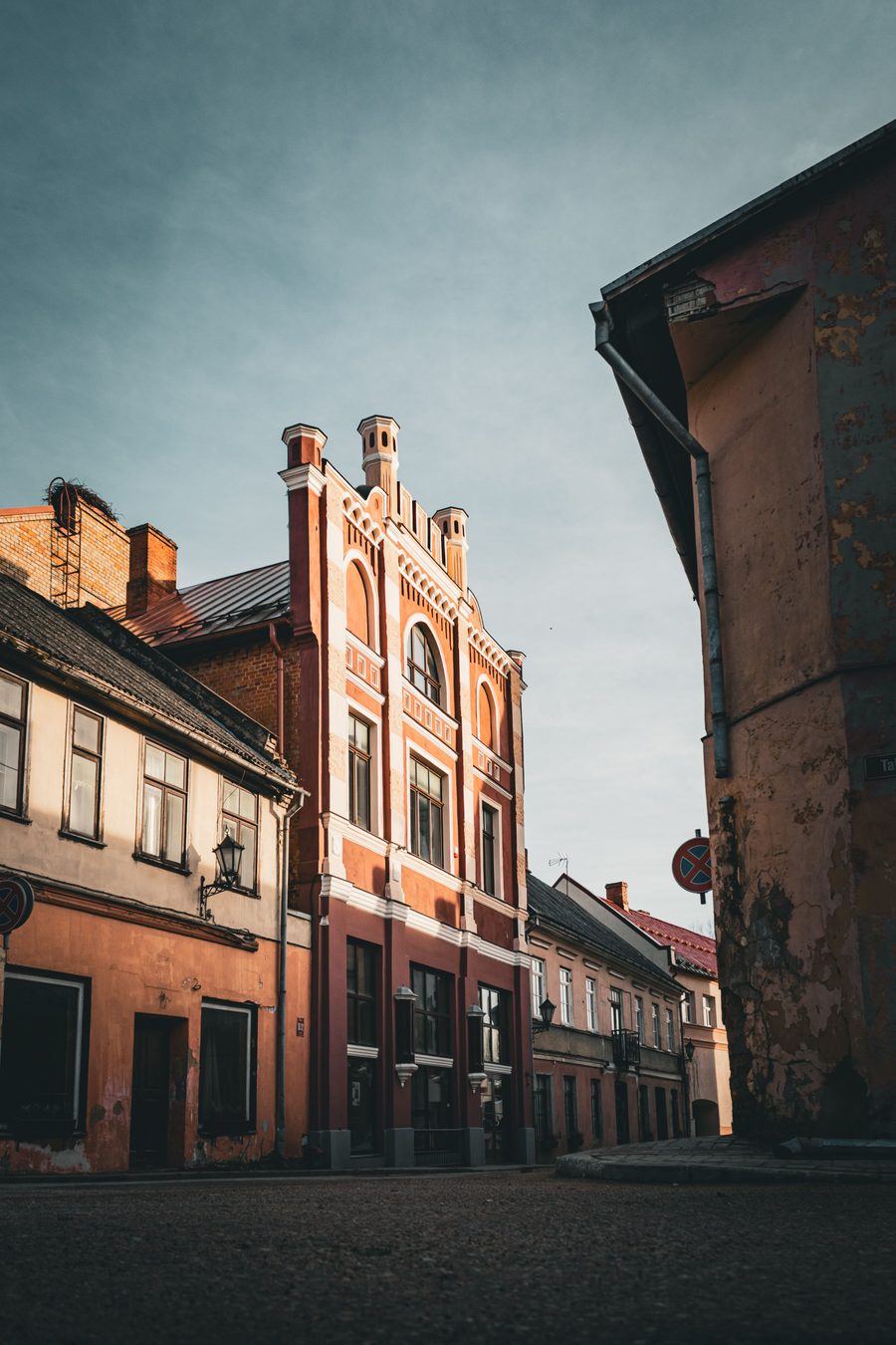 Nemirsetos kurhauzą siūlant griauti: komisija reikalauja tyrimų