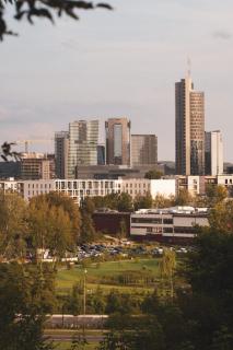 Alytuje apsilankęs finansų ministras išgirdo: investicijos keičia regioną, bet sistema to nemato