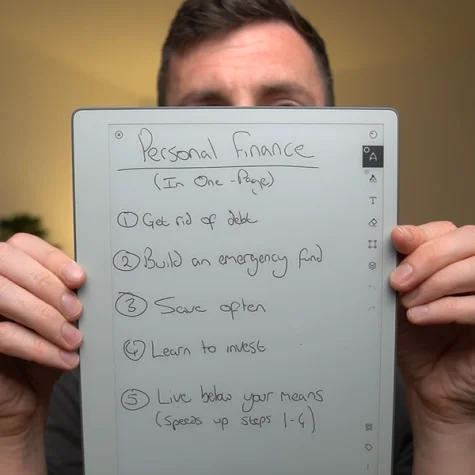 Gabriel Nussbaum showing his 5 tips to a better personal finance on his reMarkable Paper Pure.