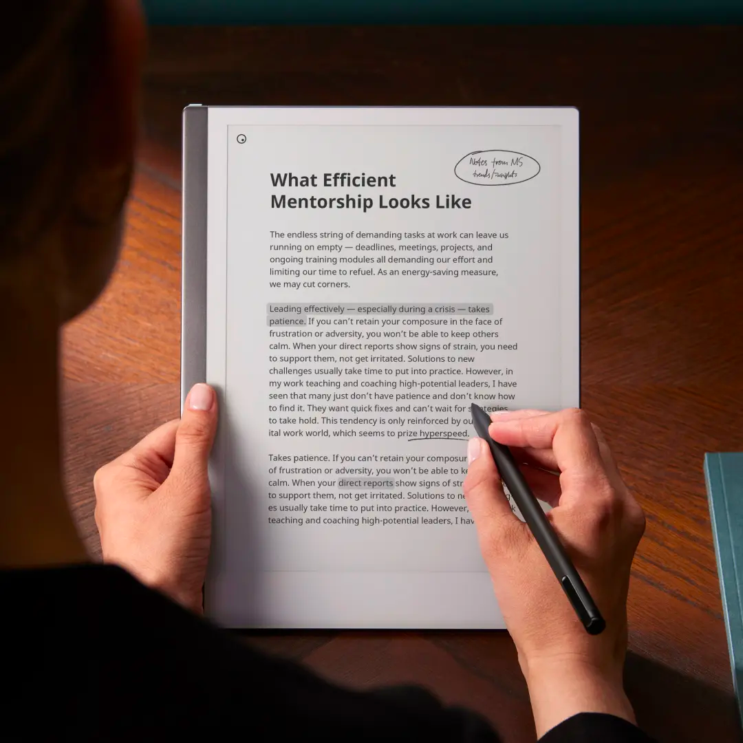 Reading and annotating an article on reMarkable 2