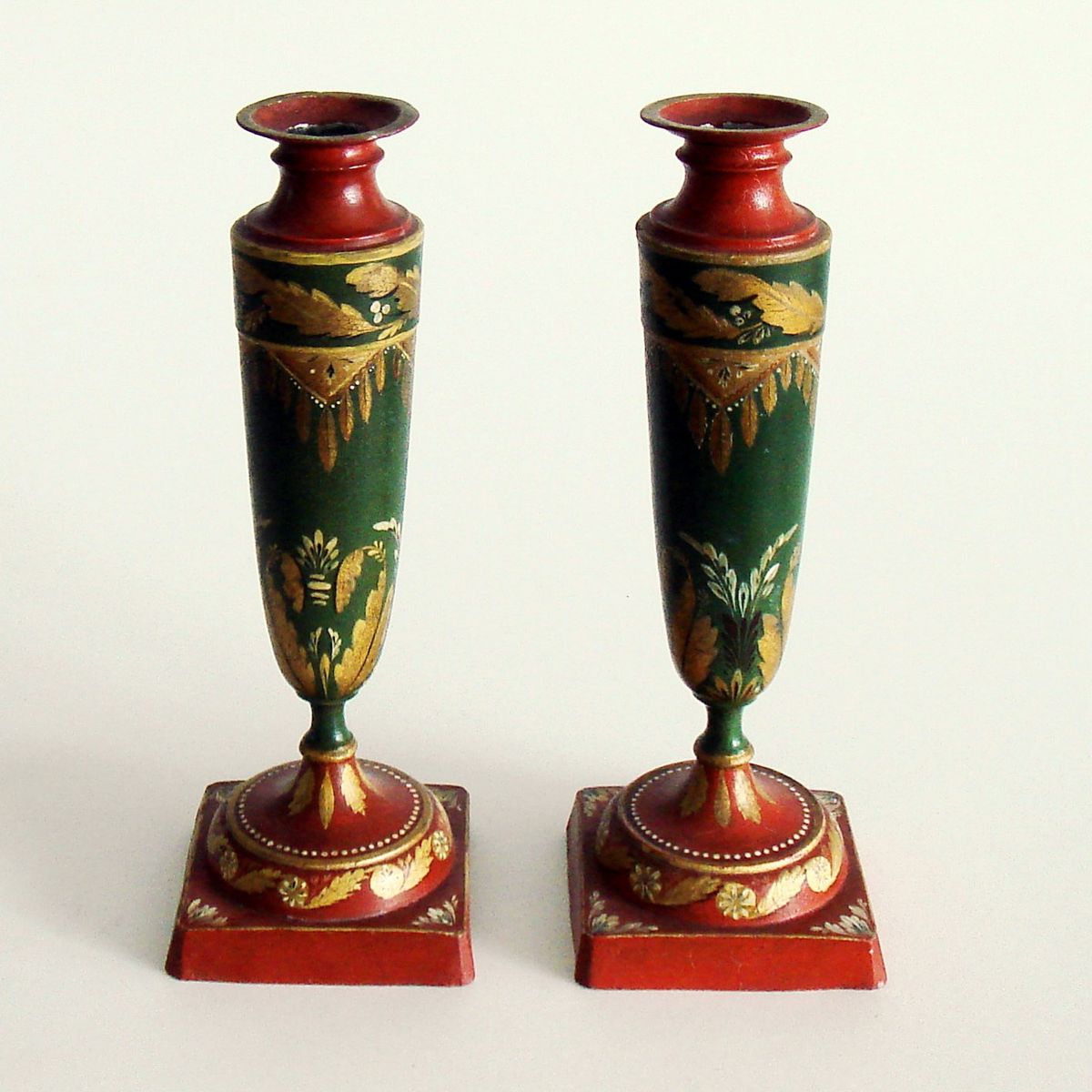 Leuchterpaar, rot, grün, gold