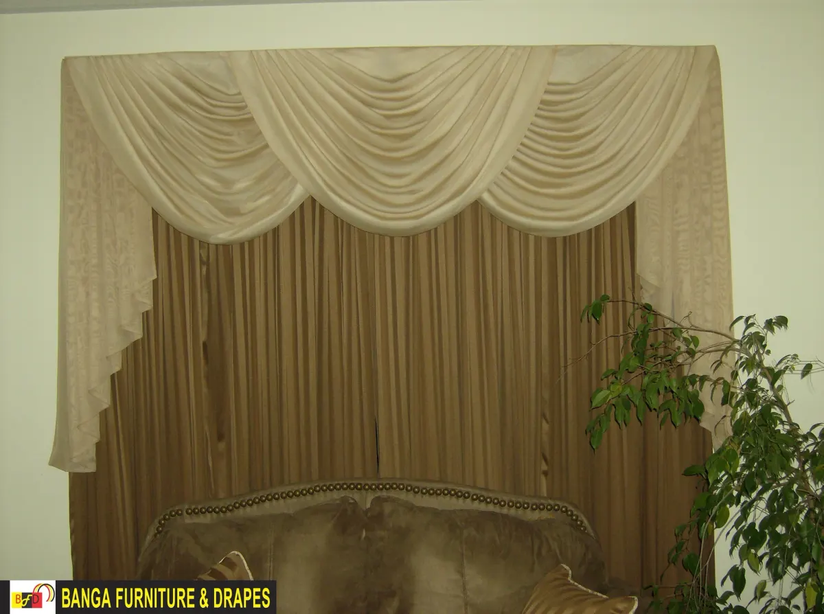 Window covering — photo 18
