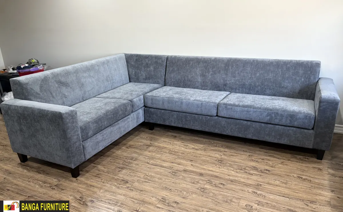 Custom sectional sofa — photo 3