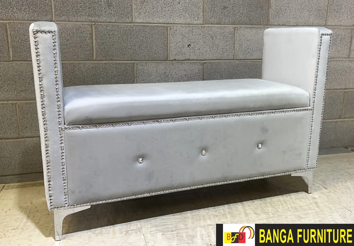 Upholstered bench — photo 2