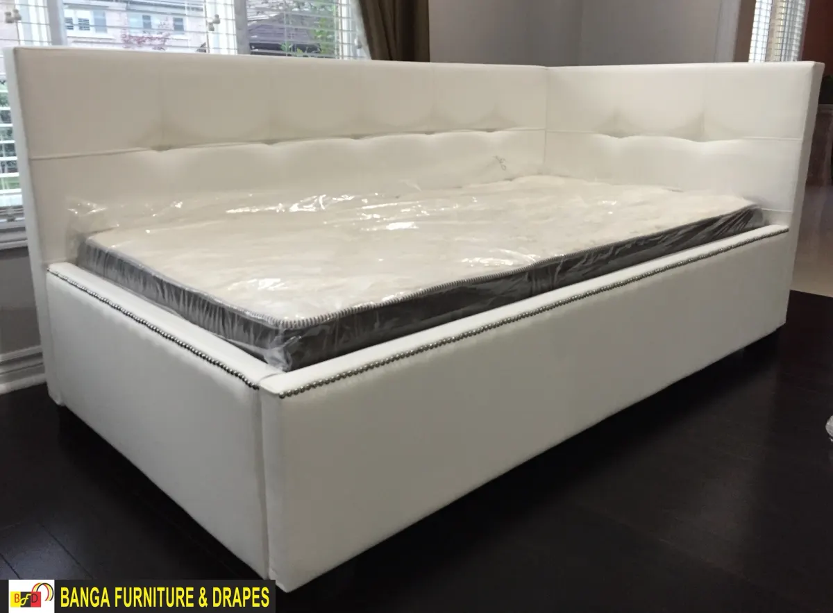 Custom daybed — photo 3
