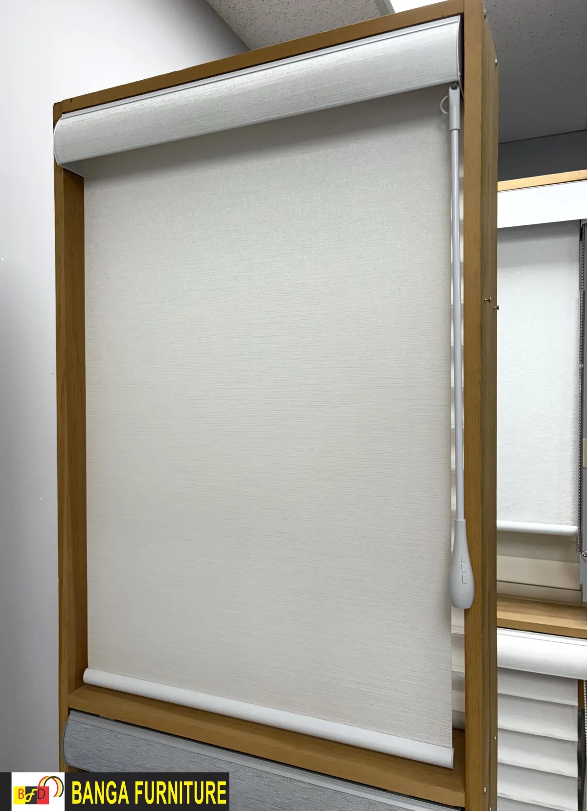 Window covering — photo 6