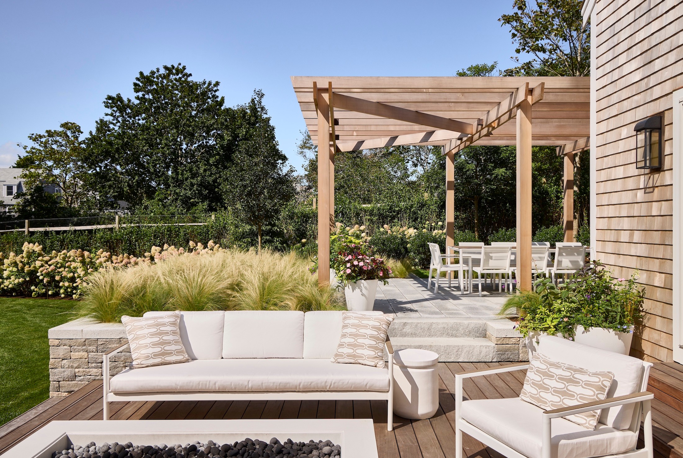 Miroslava-Land-and-Design-Nantucket-Landscape-Architecture-Edge-of-Town-Outdoor-Patio-With-Pergola