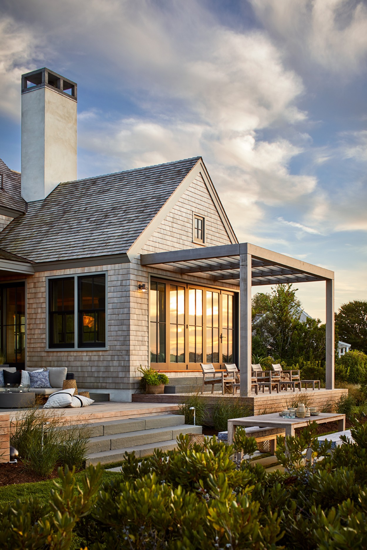 Miroslava-Land-and-Design-Nantucket-Landscape-Architecture-Monomoy-Serenity-Sunset-View-Patio