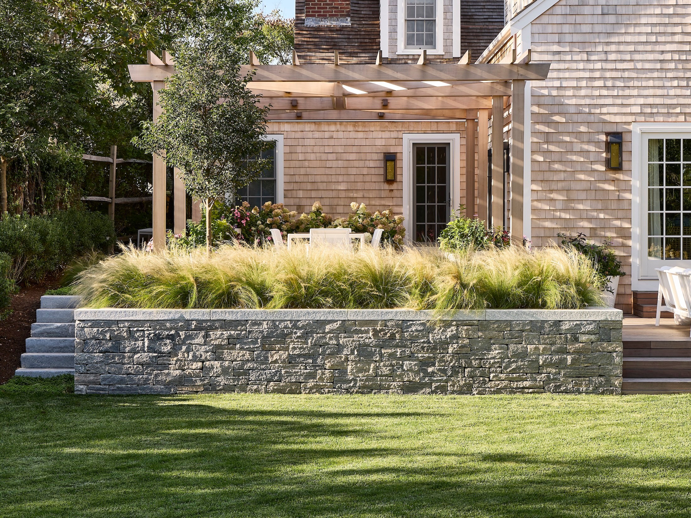 Miroslava-Land-and-Design-Nantucket-Landscape-Architecture-Edge-of-Town-Pergola-Patio-With-Grass-Border
