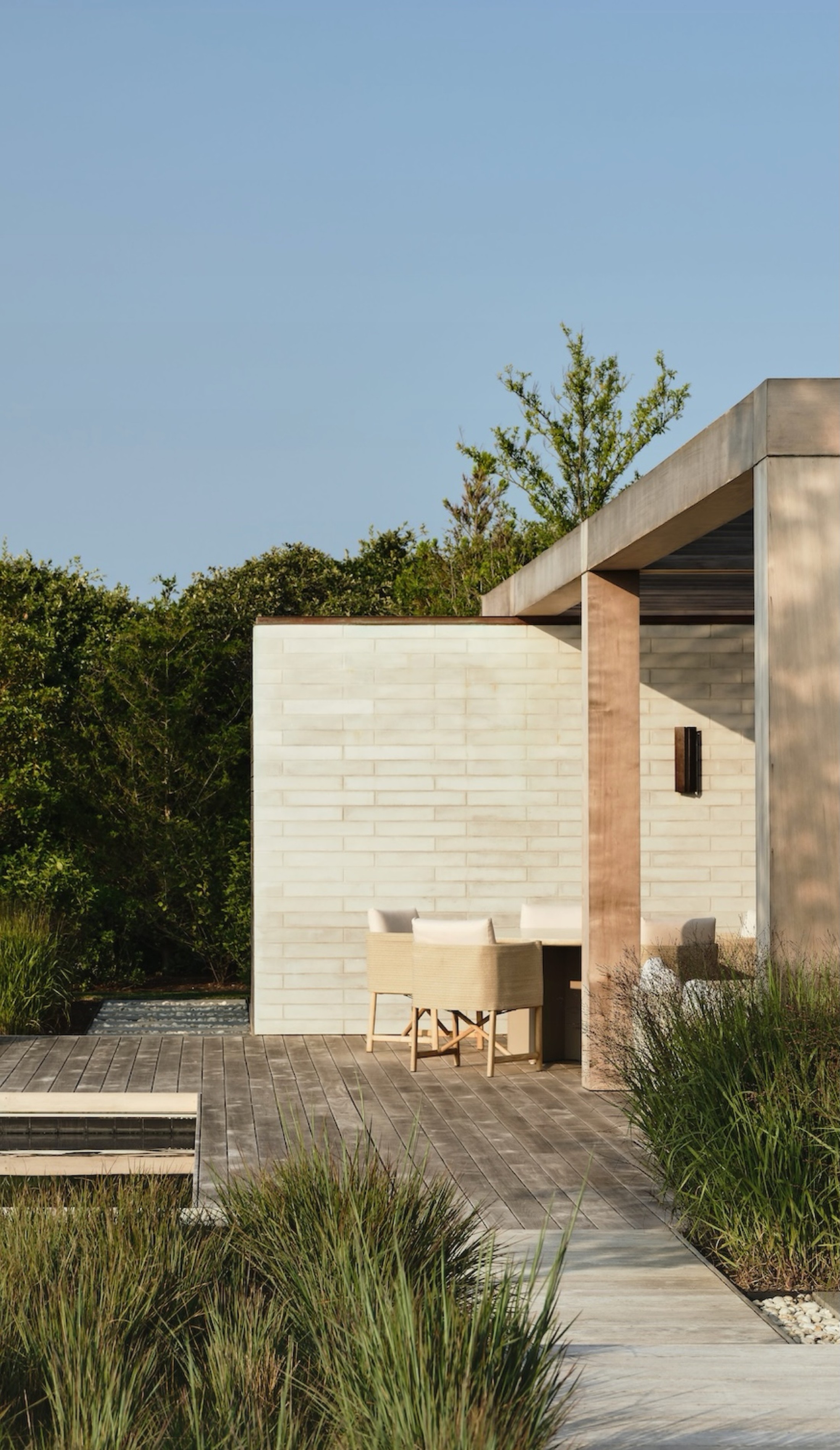 Miroslava-Land-and-Design-Nantucket-Landscape-Architecture-Pergola