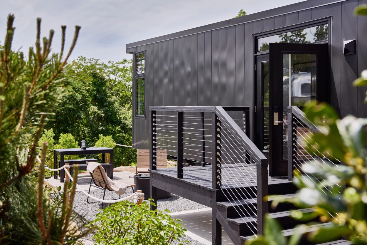 Miroslava-Land-and-Design-Nantucket-Landscape-Architecture-Autocamp-Cape-Cod-Outdoor-Patio-Deck