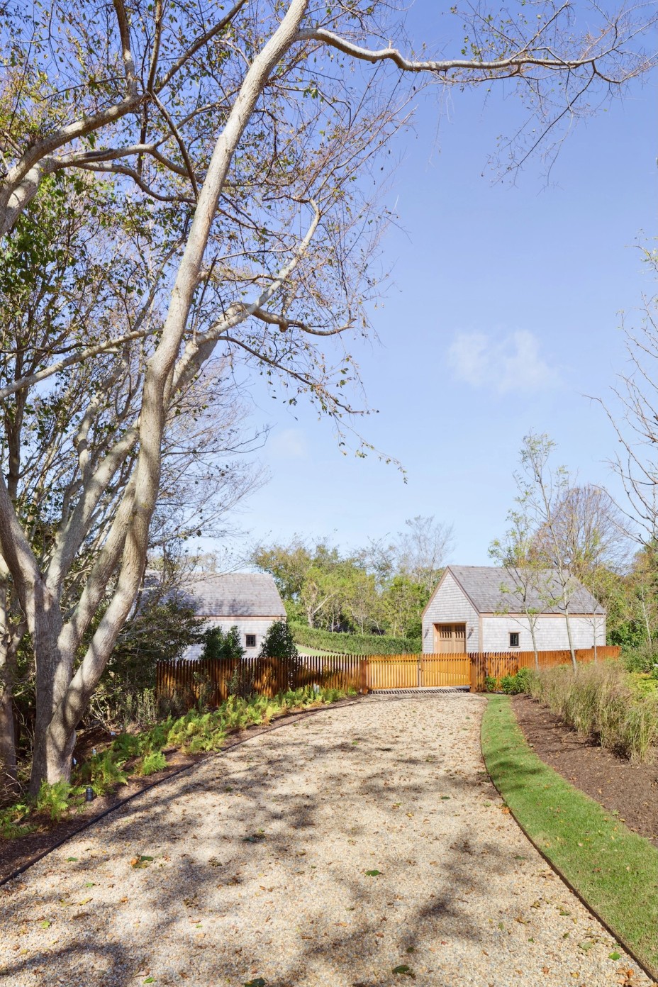 Miroslava-Land-and-Design-Nantucket-Landscape-Architecture-Beacon-View-Pathway